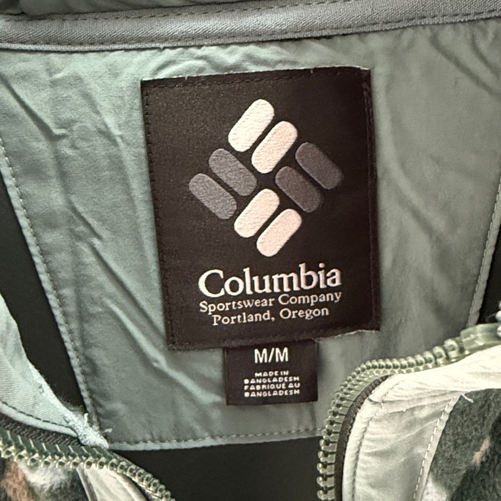 Columbia Dark Green Sherpa Jacket - Picture 2 of 5